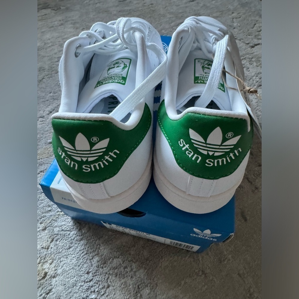 ❤️ HOT PICK ❤️ NWT Size US5.5 - Adidas Stan Smith Shoes (white/green) - Picture 10 of 15
